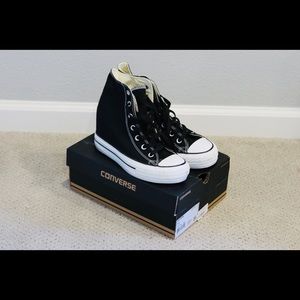 Converse Wedge Heel - Brand new size 7.5